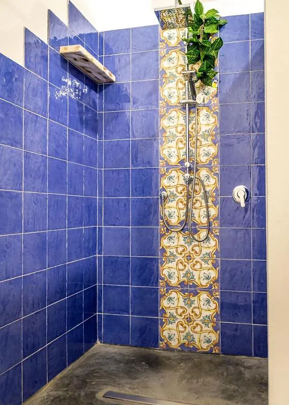 ***  Isola Dei Poeti Bed & Breakfast Marzamemi Italy
