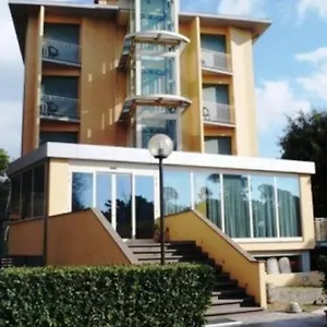 Florida Hotel